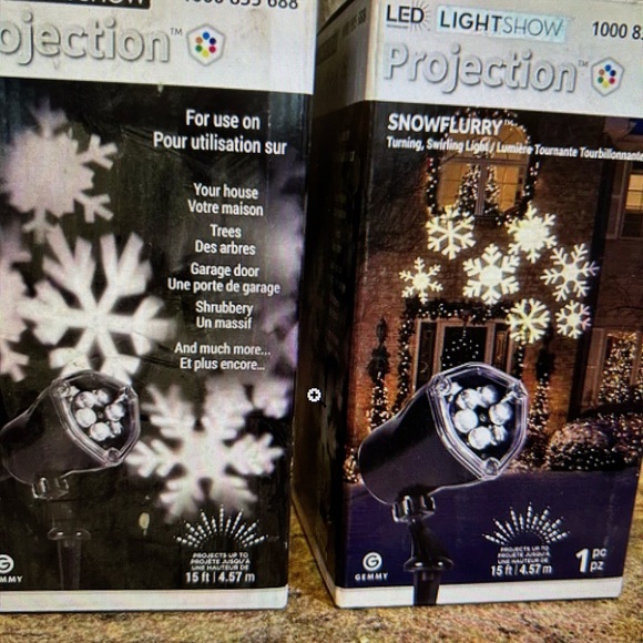 2 pks.. snow flurry lights Home Depot bought never used or opened - Picture 1 of 1